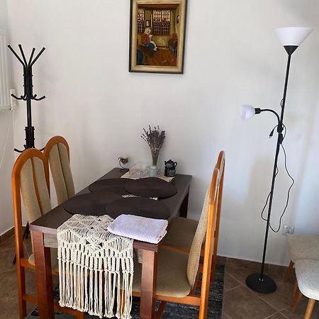 Pokoje Goscinne Renata Knitter Komnino ภายนอก รูปภาพ